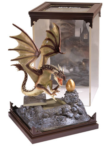 Harry Potter - Magical Creatures Hungarian Horntail - 19 cm