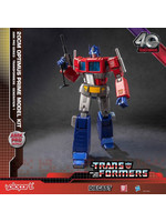 Transformers - G1 Optimus Prime AMK Pro Series Plastic Model Kit Transformers - G1 Optimus Prime AMK Pro Series Plastic Model Kit